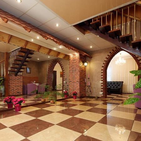 Hotel Hottey Kiev Bagian luar foto