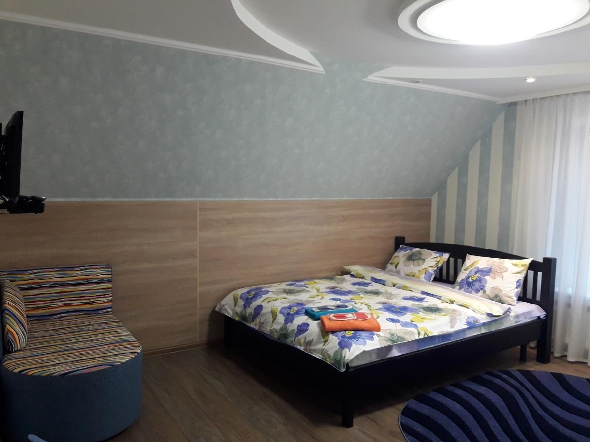 Hotel Hottey Kiev Bagian luar foto